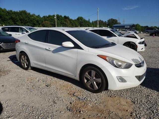 5NPDH4AEXDH430302 - 2013 HYUNDAI ELANTRA GLS WHITE photo 4