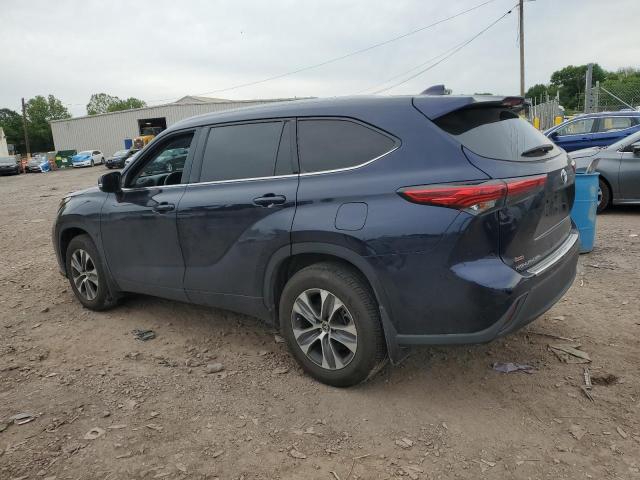 5TDGZRBH5NS252651 - 2022 TOYOTA HIGHLANDER XLE Көк фото 2