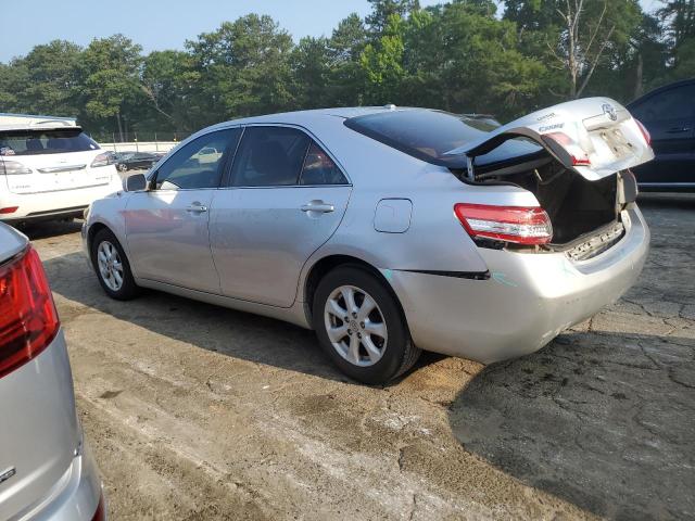 4T1BF3EK4AU072246 - 2010 TOYOTA CAMRY BASE SILVER photo 2