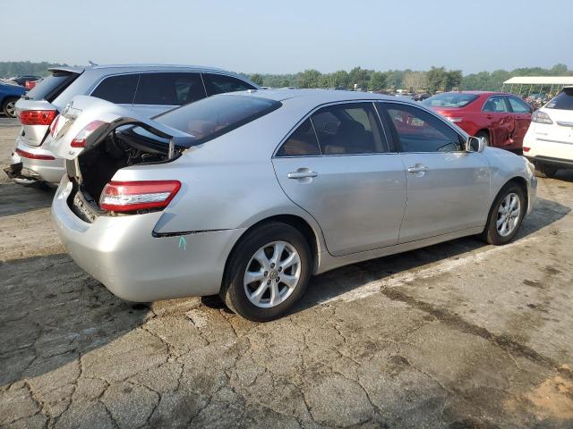 4T1BF3EK4AU072246 - 2010 TOYOTA CAMRY BASE SILVER photo 3