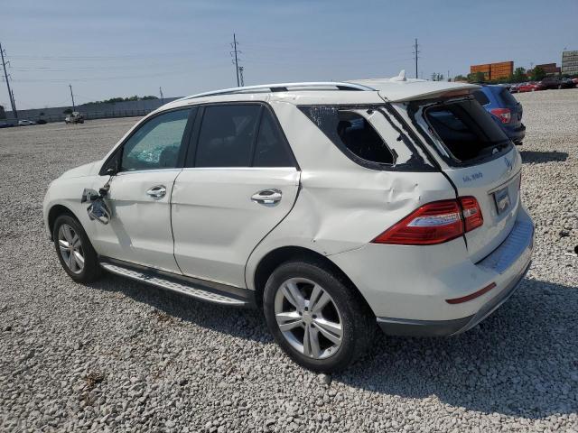 4JGDA5HB8DA215865 - 2013 MERCEDES-BENZ ML 350 4MATIC WHITE photo 2