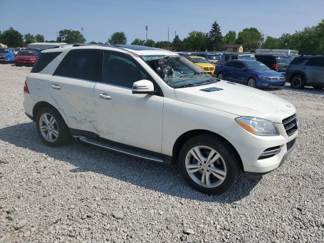 4JGDA5HB8DA215865 - 2013 MERCEDES-BENZ ML 350 4MATIC WHITE photo 4