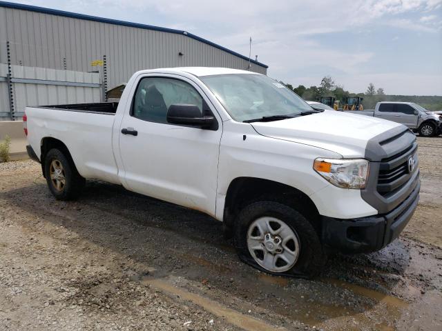 5TFPW5F16GX531747 - 2016 TOYOTA TUNDRA SR WHITE photo 4