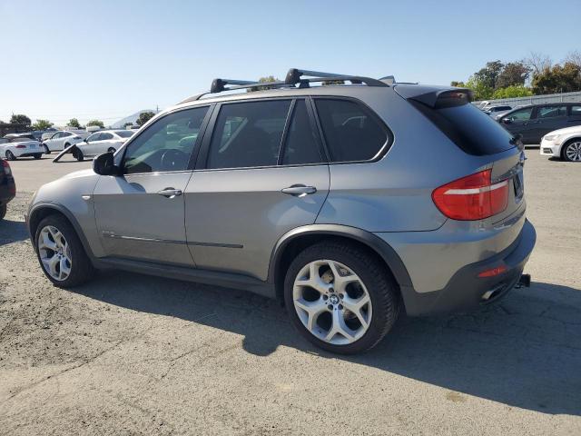 5UXFE83589L171980 - 2009 BMW X5 XDRIVE48I GRAY photo 2