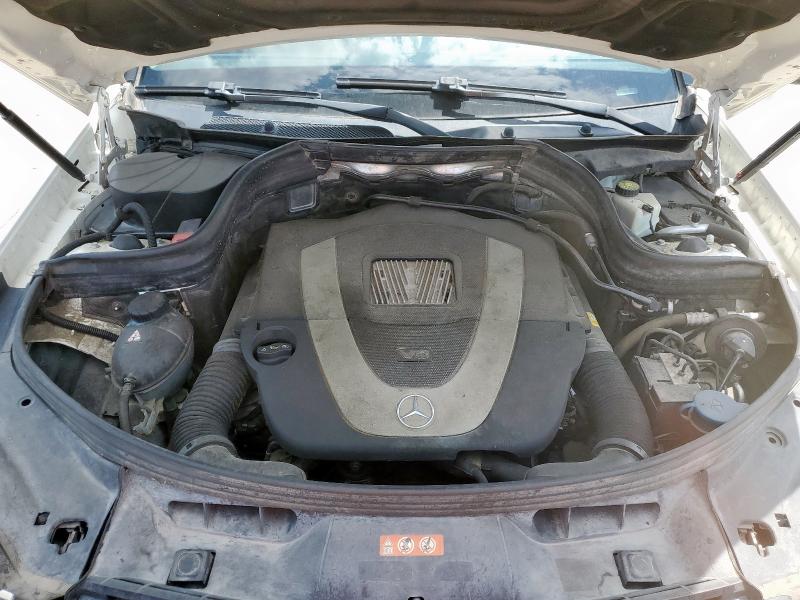 WDCGG5GB3AF401999 - 2010 MERCEDES-BENZ GLK 350 WHITE photo 12