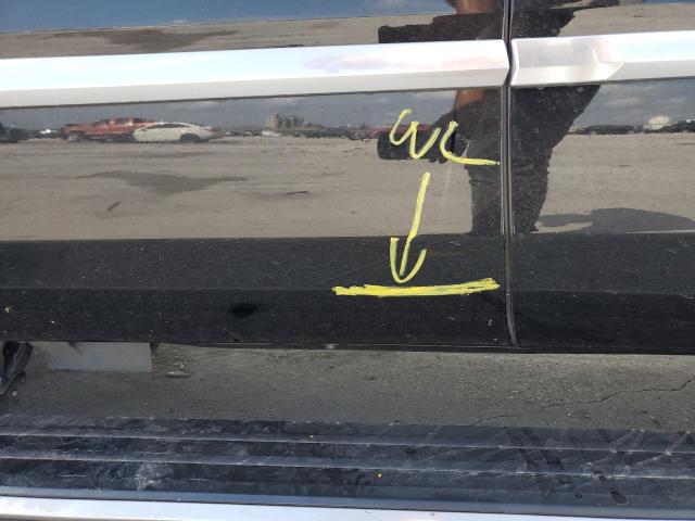 1GYS3KKJ8JR189750 - 2018 CADILLAC ESCALADE ESV PLATINUM შავი ფოტო 13