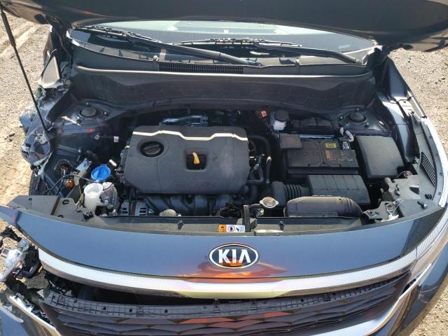 KNDERCAA1M7181725 - 2021 KIA SELTOS EX BLACK photo 11