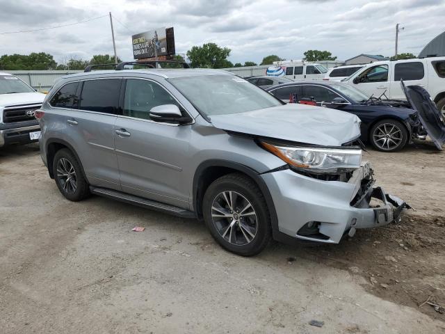 5TDJKRFH6GS315344 - 2016 TOYOTA HIGHLANDER XLE SILVER photo 4
