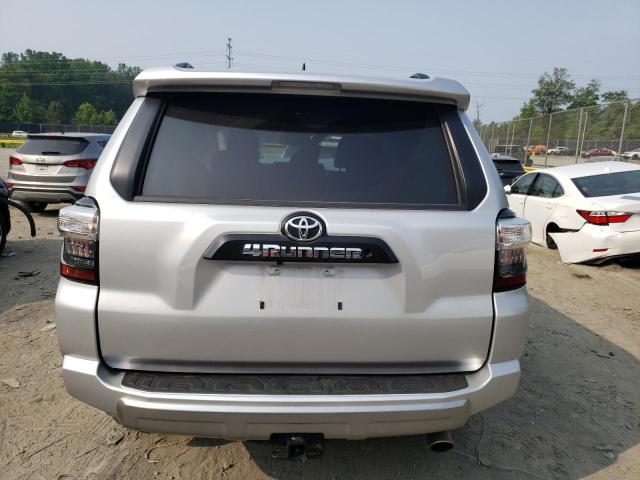 JTEPU5JR0M5843892 - 2021 TOYOTA 4RUNNER SR5/SR5 PREMIUM 银色 照片 6