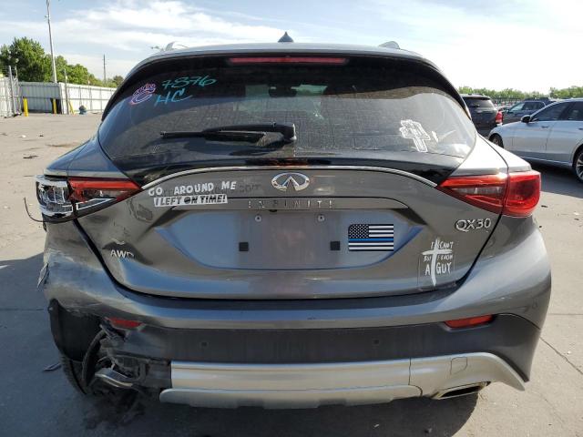 SJKCH5CR9JA056086 - 2018 INFINITI QX30 BASE GRAY photo 6