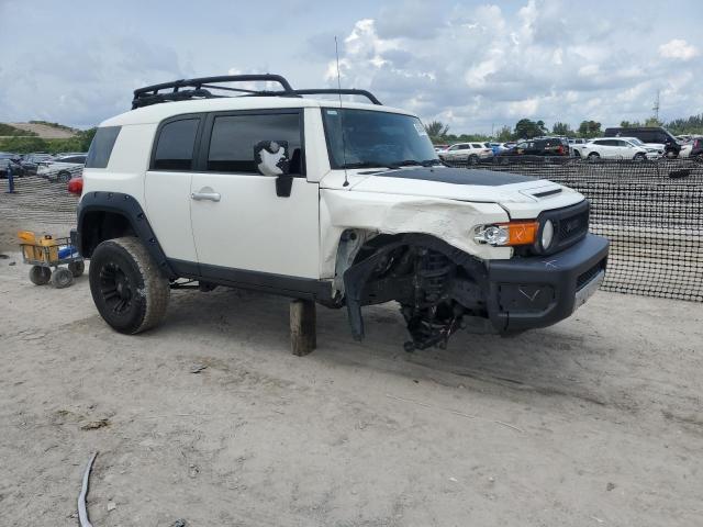 JTEBU4BF4EK201123 - 2014 TOYOTA FJ CRUISER WHITE photo 4