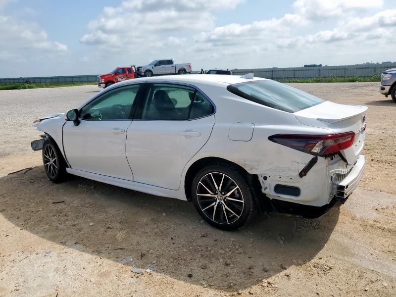4T1G11AK8PU769894 - 2023 TOYOTA CAMRY SE NIGHT SHADE WHITE photo 2