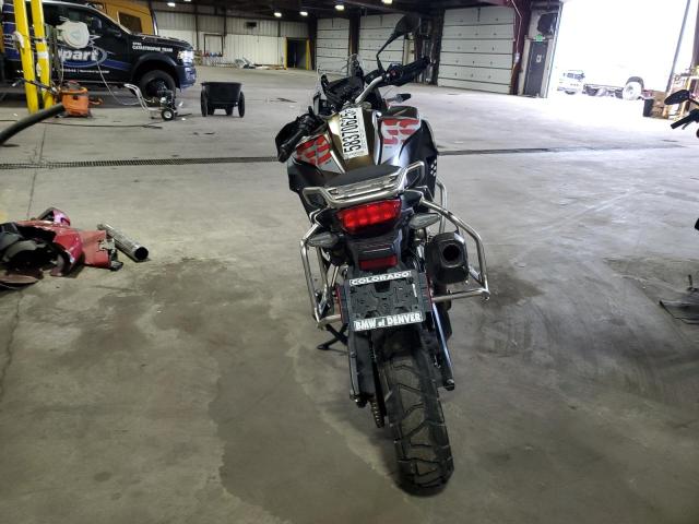 WB10K0300N6F95202 - 2022 BMW F 850 GS ADVENTURE TWO TONE photo 4