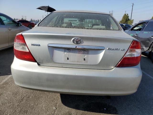 JTDBE32KX30226125 - 2003 TOYOTA CAMRY LE SILVER photo 6