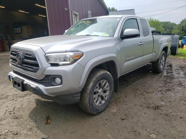 5TFSZ5AN4JX144908 - 2018 TOYOTA TACOMA ACCESS CAB ვერცხლისფერი ფოტო 1