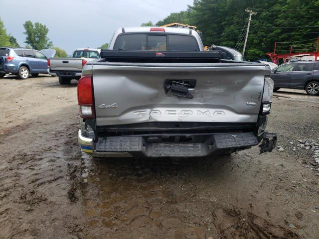 5TFSZ5AN4JX144908 - 2018 TOYOTA TACOMA ACCESS CAB ვერცხლისფერი ფოტო 6