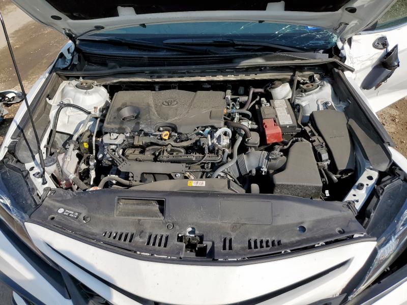 4T1G11AK5RU205011 - 2024 TOYOTA CAMRY SE NIGHT SHADE WHITE photo 11