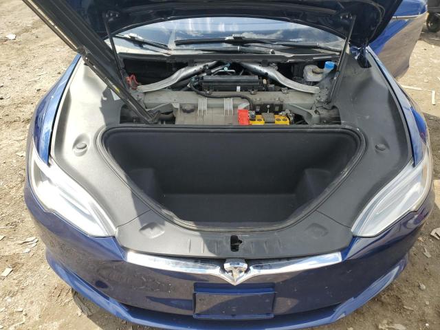 5YJSA1E2XGF161098 - 2016 TESLA MODEL S ლურჯი ფოტო 11