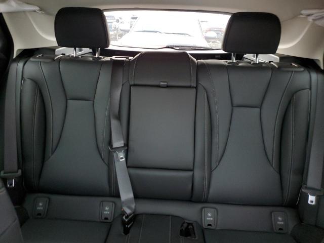 LRBFZNR46PD041074 - 2023 BUICK ENVISION ESSENCE WHITE photo 10