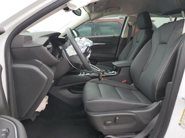 LRBFZNR46PD041074 - 2023 BUICK ENVISION ESSENCE WHITE photo 7