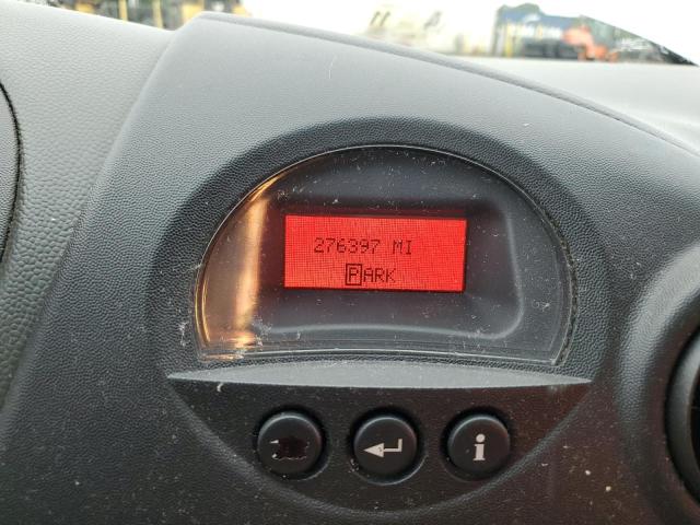 2G2WP522251197349 - 2005 PONTIAC GRAND PRIX 银色 照片 9