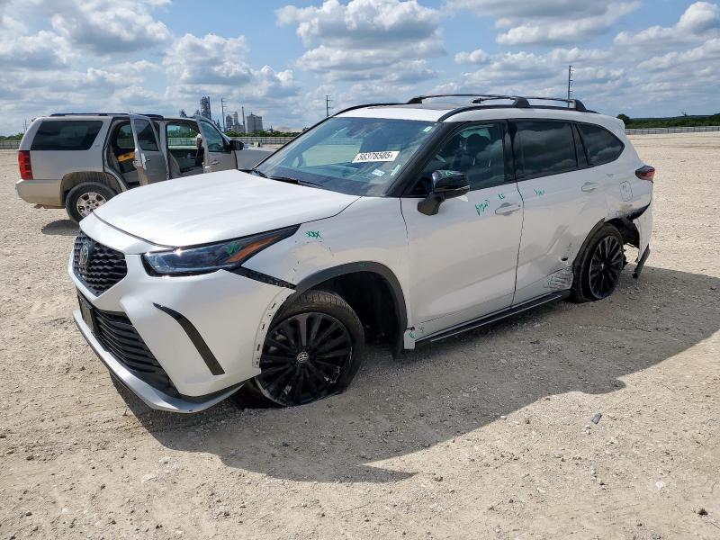 2024 TOYOTA HIGHLANDER LE, null