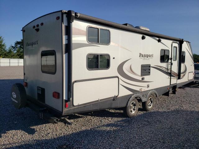 4YDT26725JD416828 - 2018 KEYSTONE PASSPORT თეთრი ფოტო 4