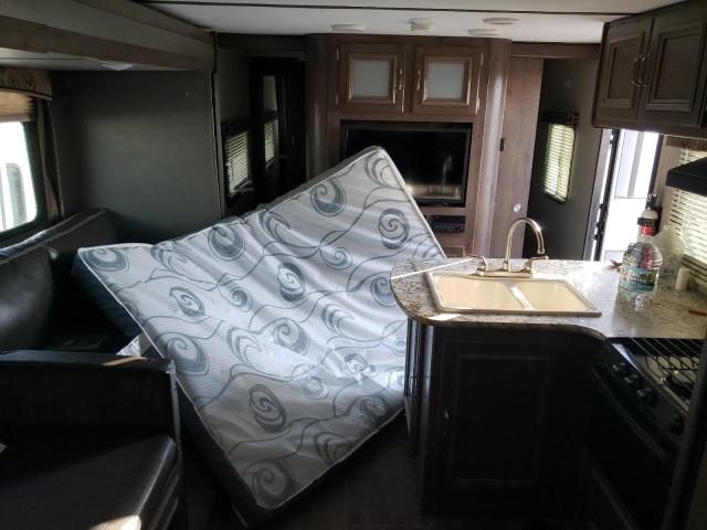 4YDT26725JD416828 - 2018 KEYSTONE PASSPORT თეთრი ფოტო 5