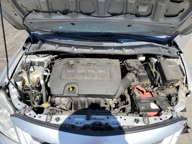 5YFBU4EE6DP218075 - 2013 TOYOTA COROLLA BASE SILVER photo 11