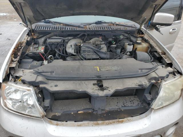 5LMFU28R73LJ49885 - 2003 LINCOLN NAVIGATOR GRAY photo 11