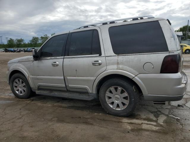 5LMFU28R73LJ49885 - 2003 LINCOLN NAVIGATOR GRAY photo 2