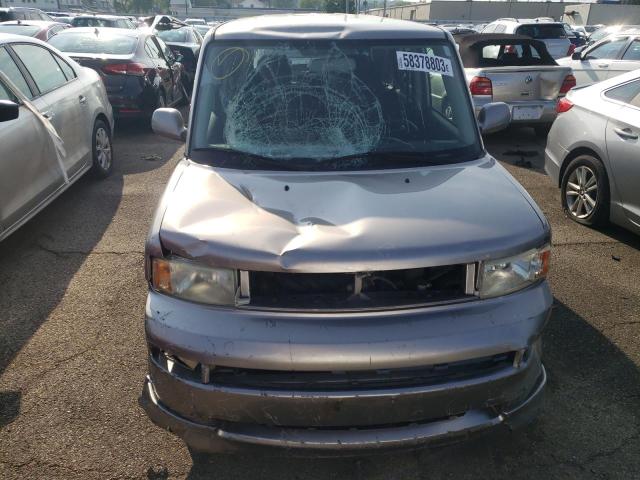 JTLKT334850173258 - 2005 TOYOTA SCION XB 银色 照片 5