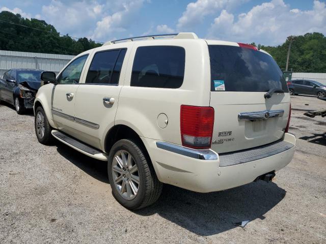 1A8HX58268F153579 - 2008 CHRYSLER ASPEN LIMITED WHITE photo 2