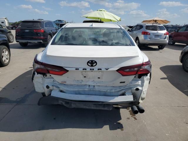 4T1G11AK1PU772118 - 2023 TOYOTA CAMRY SE NIGHT SHADE WHITE photo 6