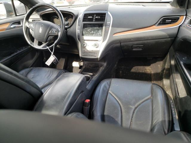 5LMCJ3D94HUL69834 - 2017 LINCOLN MKC RESERVE GRAY photo 8