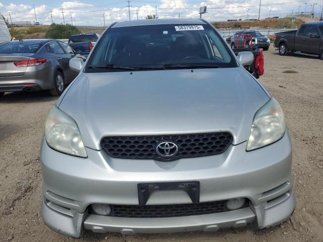 2T1KR32E24C258749 - 2004 TOYOTA COROLLA MA XR SILVER photo 5