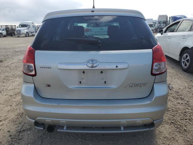 2T1KR32E24C258749 - 2004 TOYOTA COROLLA MA XR SILVER photo 6