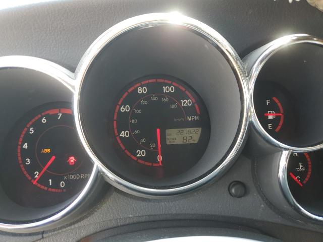 2T1KR32E24C258749 - 2004 TOYOTA COROLLA MA XR SILVER photo 9