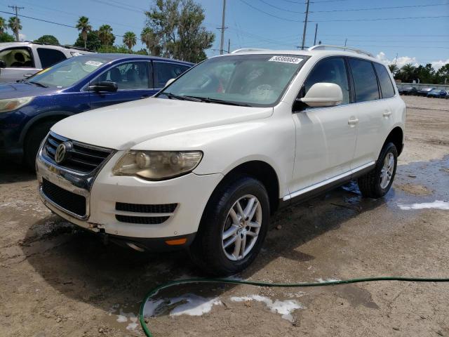 WVGFM77L99D029666 - 2009 VOLKSWAGEN TOUAREG 2 V6 TDI WHITE photo 1