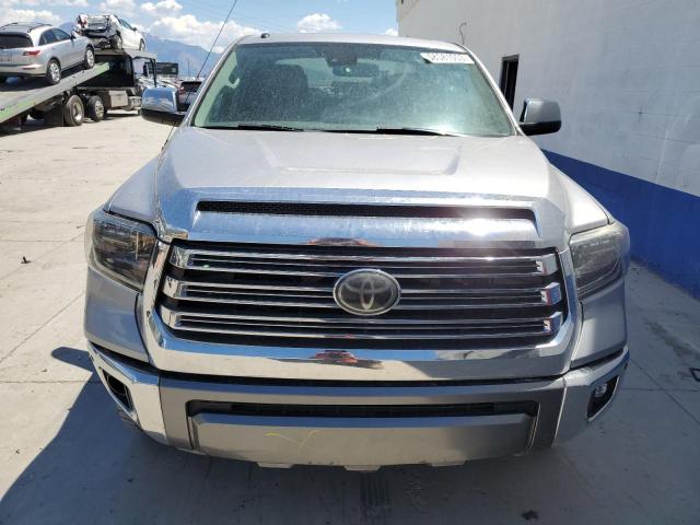 5TFAY5F19JX723056 - 2018 TOYOTA TUNDRA CREWMAX 1794 SILVER photo 5