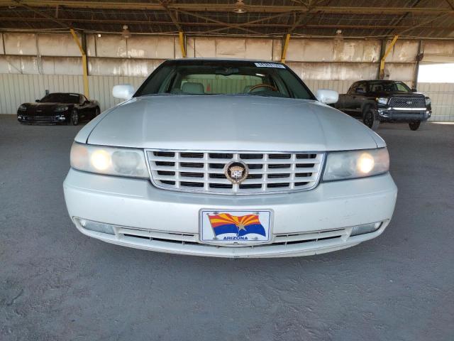 1G6KY5494YU140468 - 2000 CADILLAC SEVILLE STS WHITE photo 5