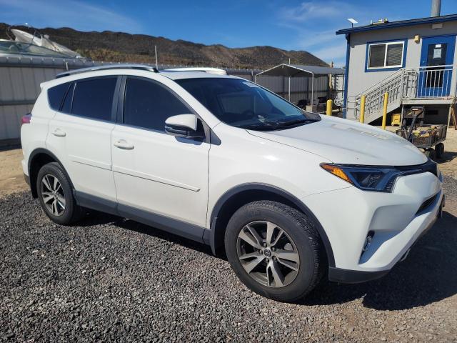 JTMWFREV3JJ154957 - 2018 TOYOTA RAV4 ADVENTURE WHITE photo 4