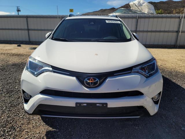 JTMWFREV3JJ154957 - 2018 TOYOTA RAV4 ADVENTURE WHITE photo 5