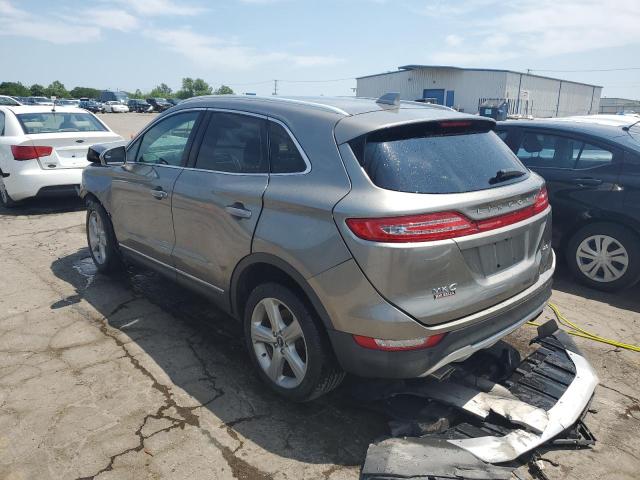 5LMCJ1C91HUL56710 - 2017 LINCOLN MKC PREMIERE GRAY photo 2