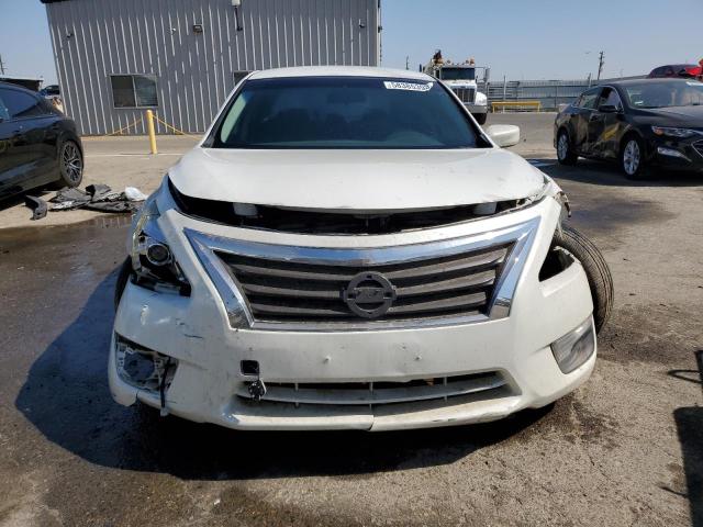 1N4AL3AP4FN327219 - 2015 NISSAN ALTIMA 2.5 WHITE photo 5