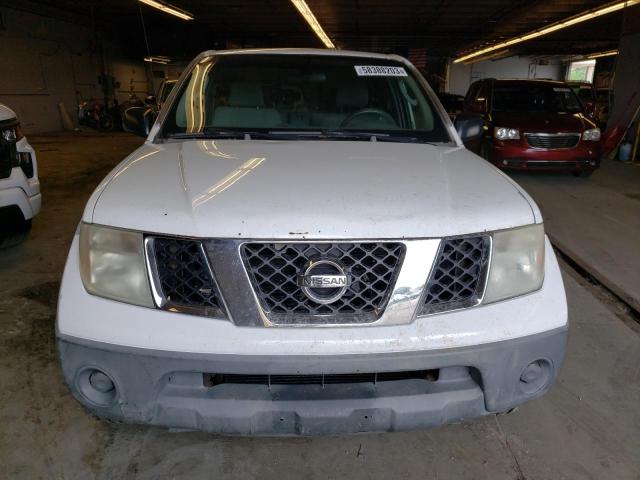 1N6BD06T35C457290 - 2005 NISSAN FRONTIER KING CAB XE WHITE photo 5