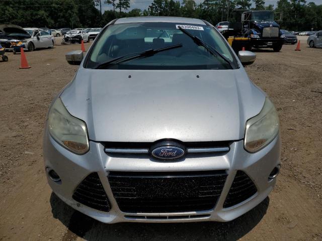 1FAHP3M24CL276833 - 2012 FORD FOCUS SEL SILVER photo 5