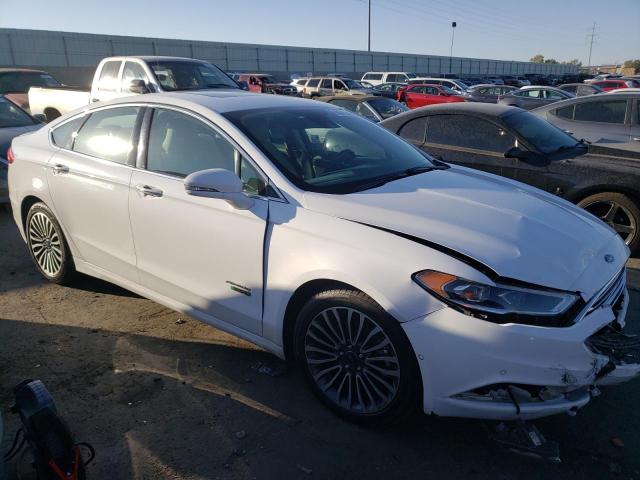 3FA6P0SU6HR147396 - 2017 FORD FUSION TITANIUM PHEV WHITE photo 4