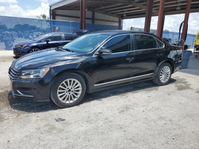 2016 VOLKSWAGEN PASSAT SE, null