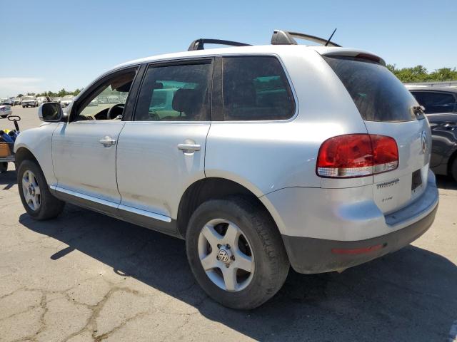 WVGZG77L66D026787 - 2006 VOLKSWAGEN TOUAREG 3.2 SILVER photo 2